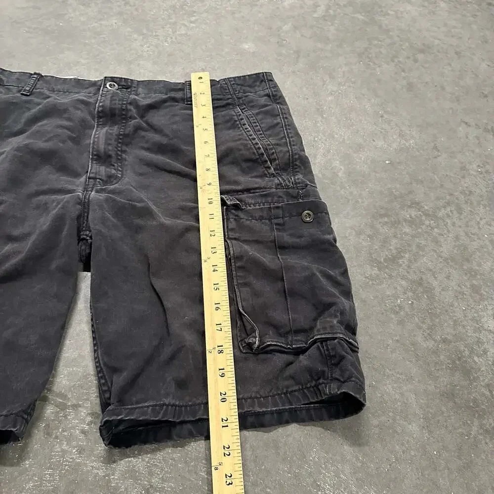 Levi Strauss & Co. Men's Black Military Cargo Shorts Size 38